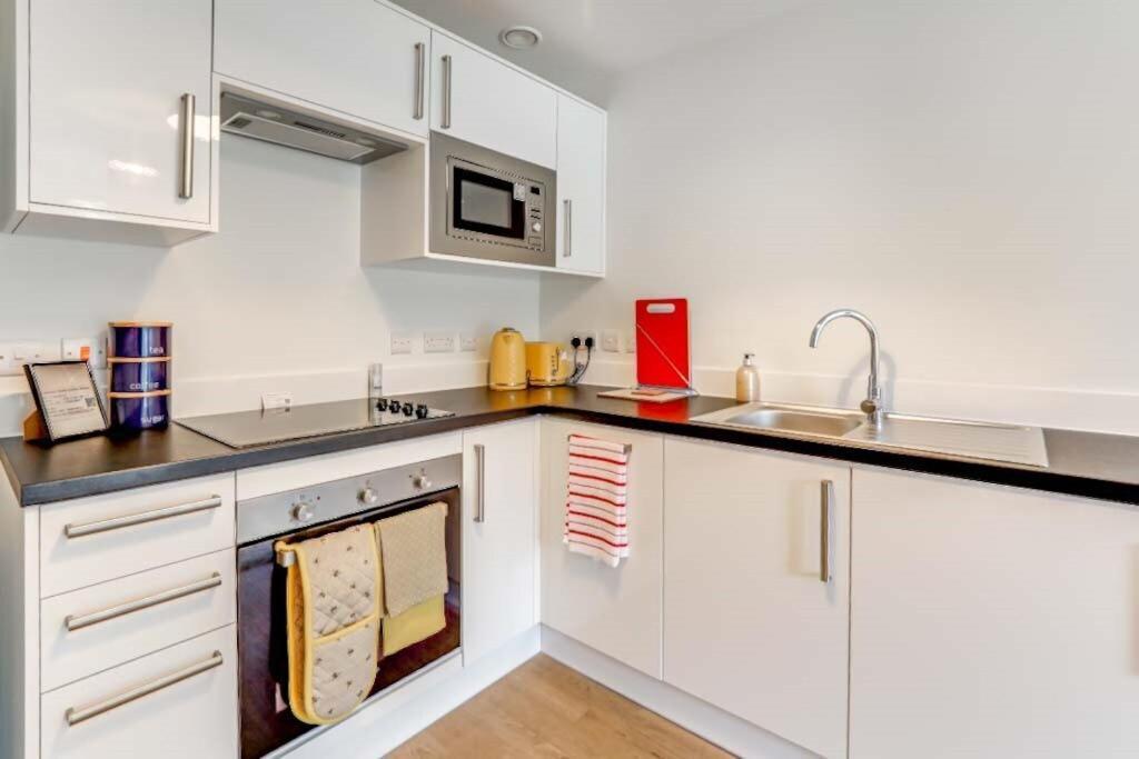 Apartment Luton Cozy & Lovely For Contractors *